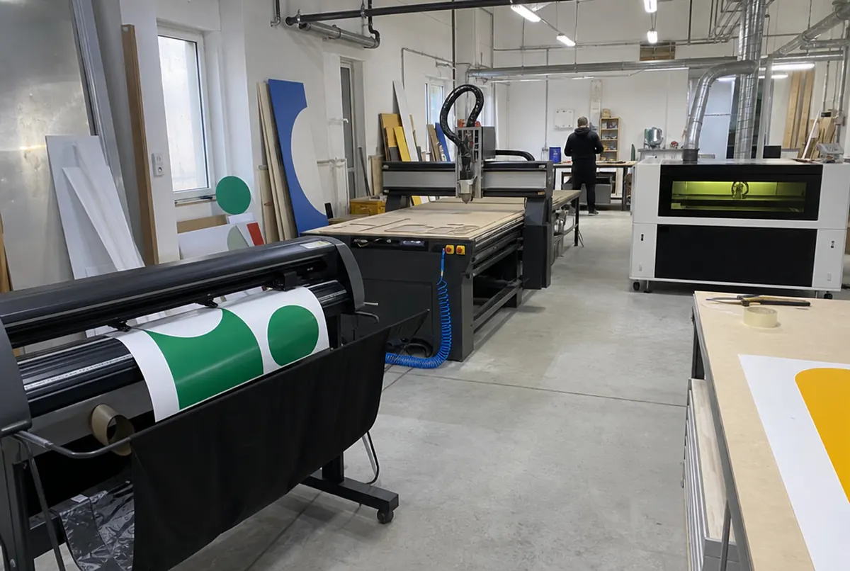 Ploter tnący, frezarka CNC i laser w jednym warsztacie
